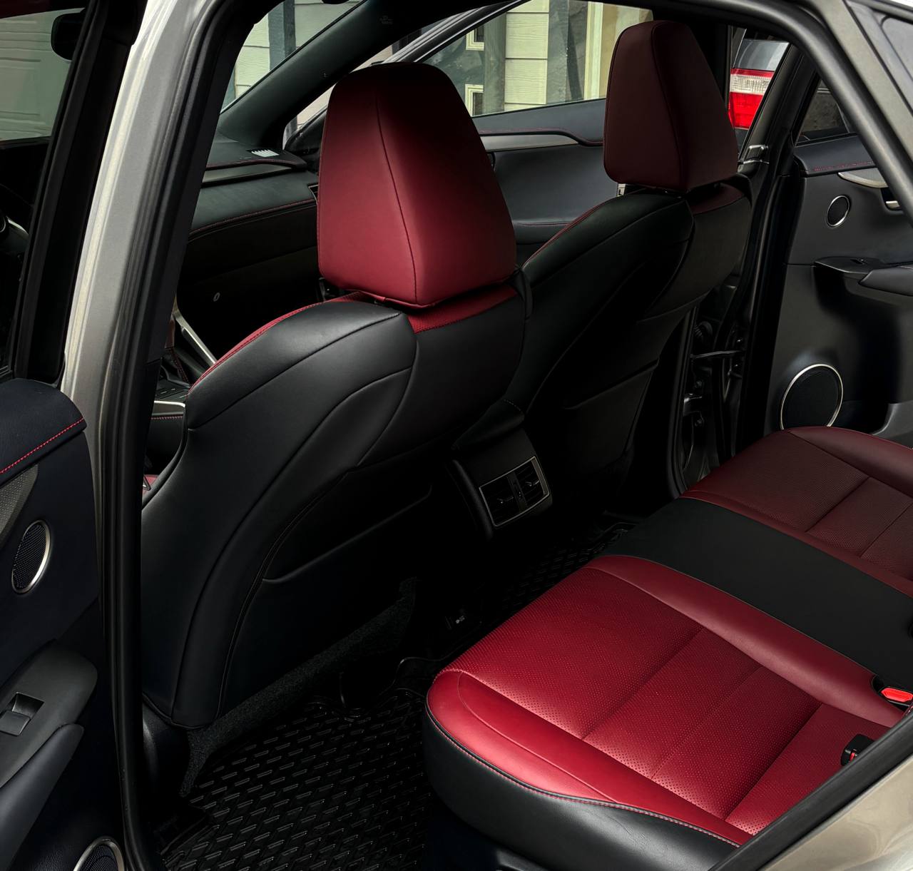 Car interior deep cleaning in Calgary